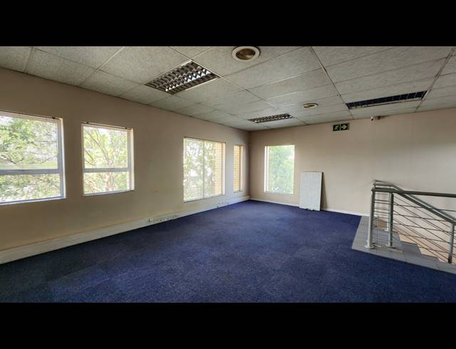 1,235M² WAREHOUSE FOR SALE IN SPARTAN